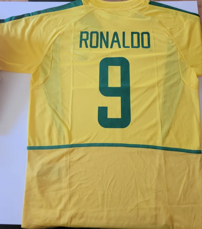 Brazil WORLD CUP 2002 Ronaldo #9 Jersey image indicator(2)