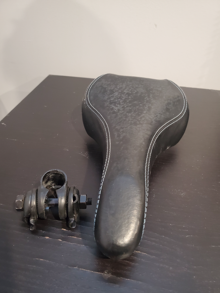 This is a Bike Seat - photo 3