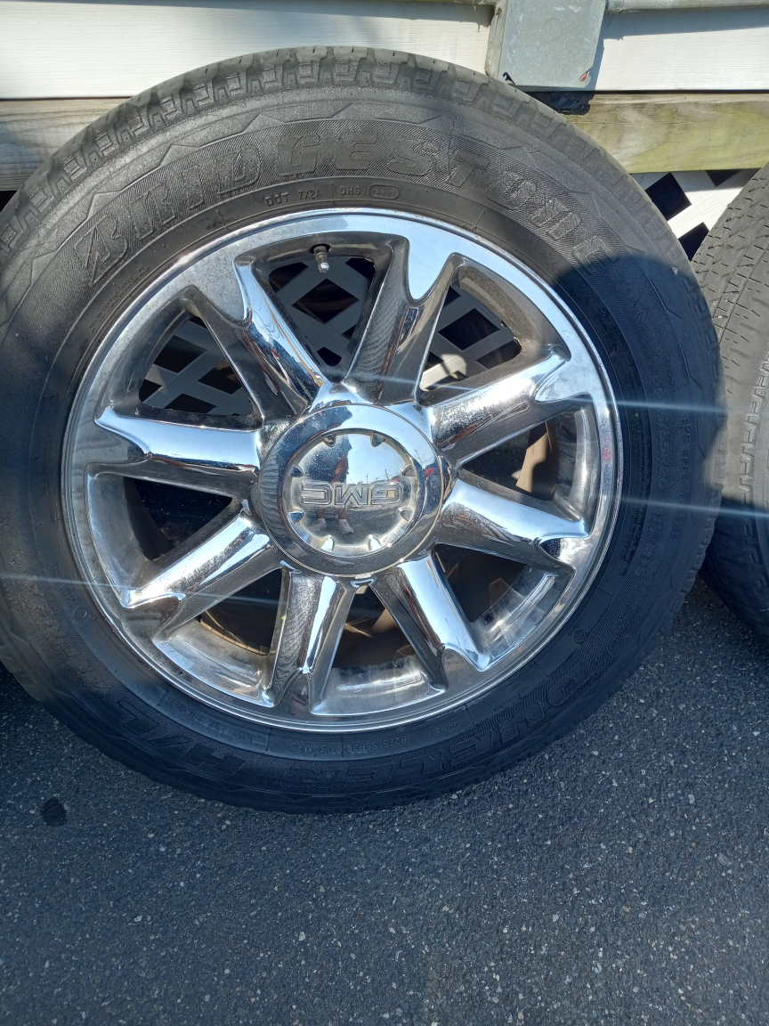 20 Inch Rims 6 Lug 275-55-R20 - photo 4
