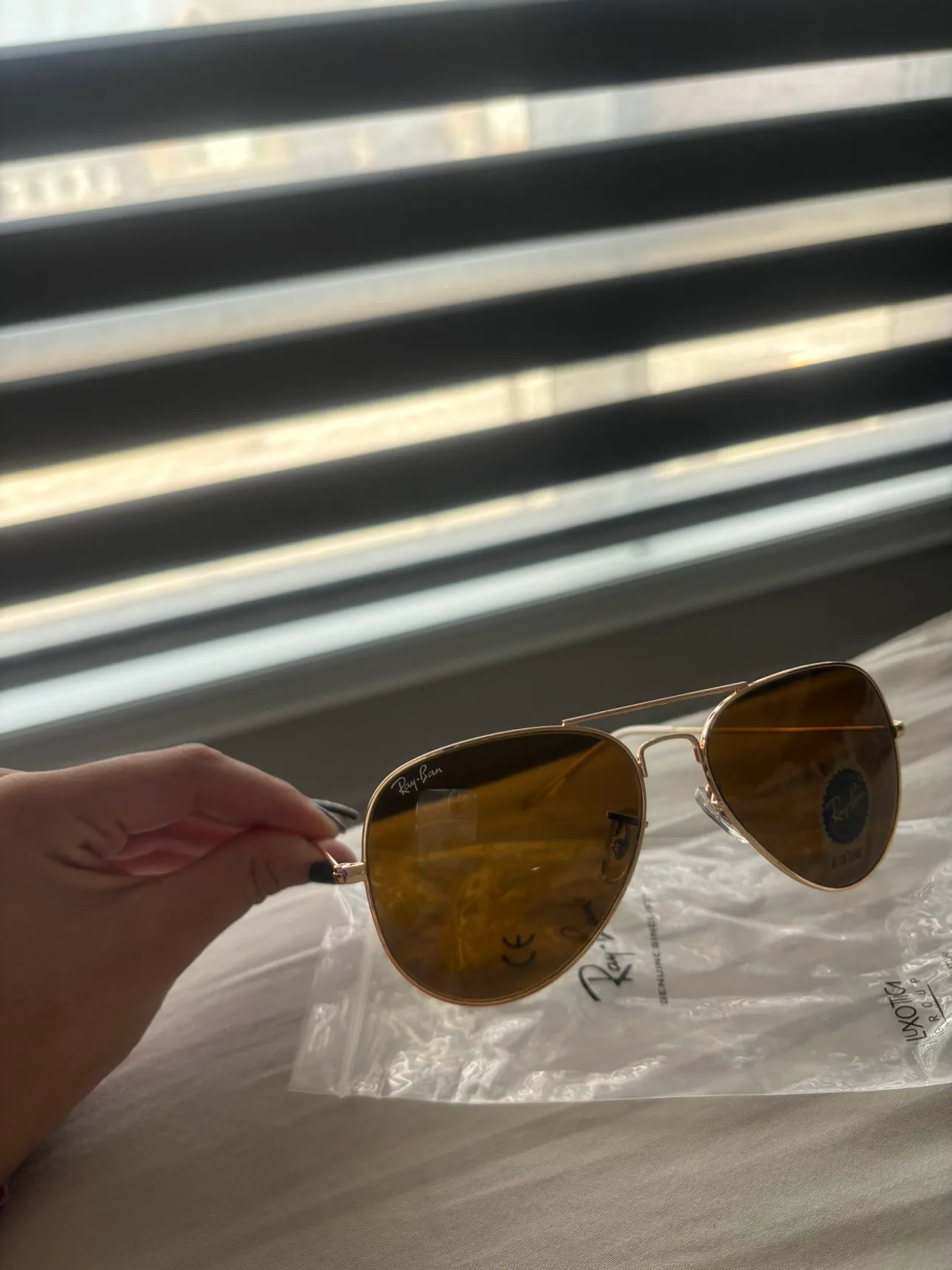 Ray-Ban Aviator Sunglasses thumbnail