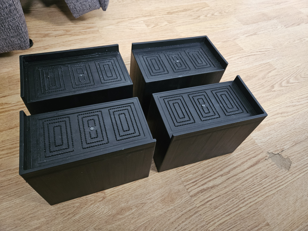 5 inch. 4 pc bed risers