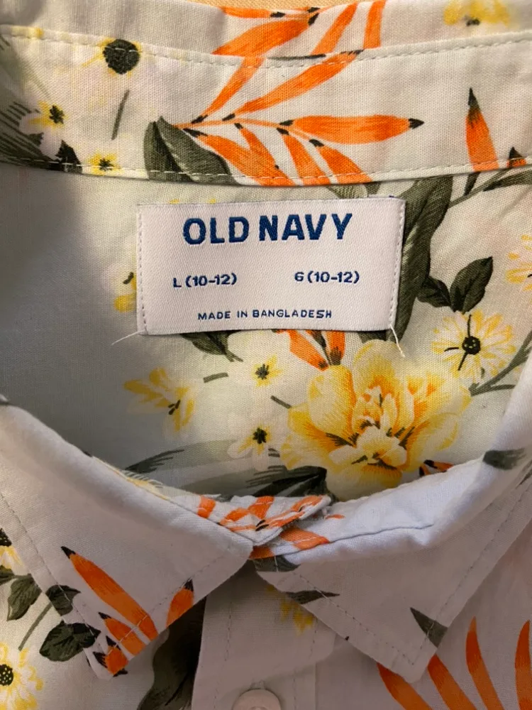 Old Navy Floral Button Up Shirt image indicator(2)