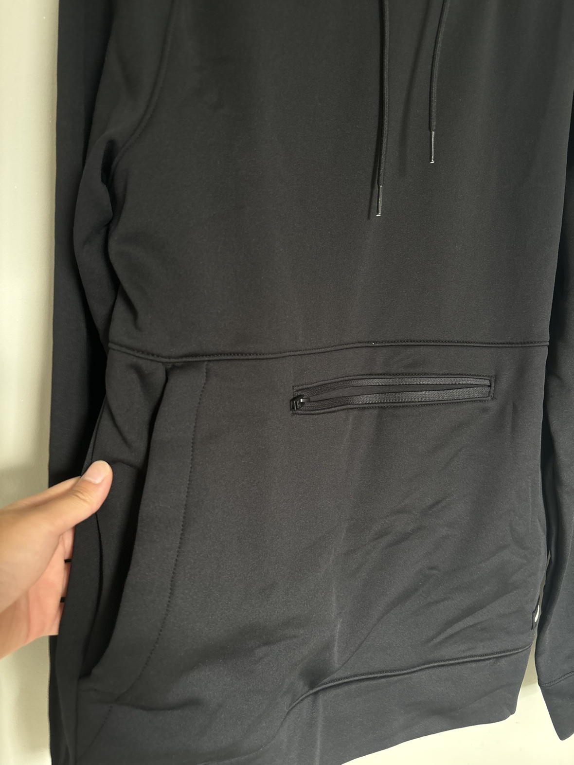 BRAND NEW WITH TAG Hollister Black Hoodie - photo 3