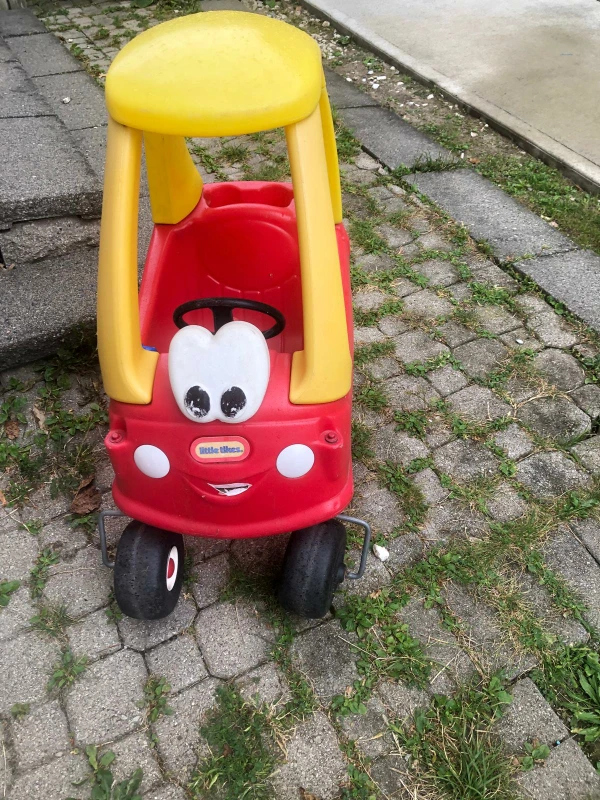 Little Tikes Cozy Coupe - photo 3