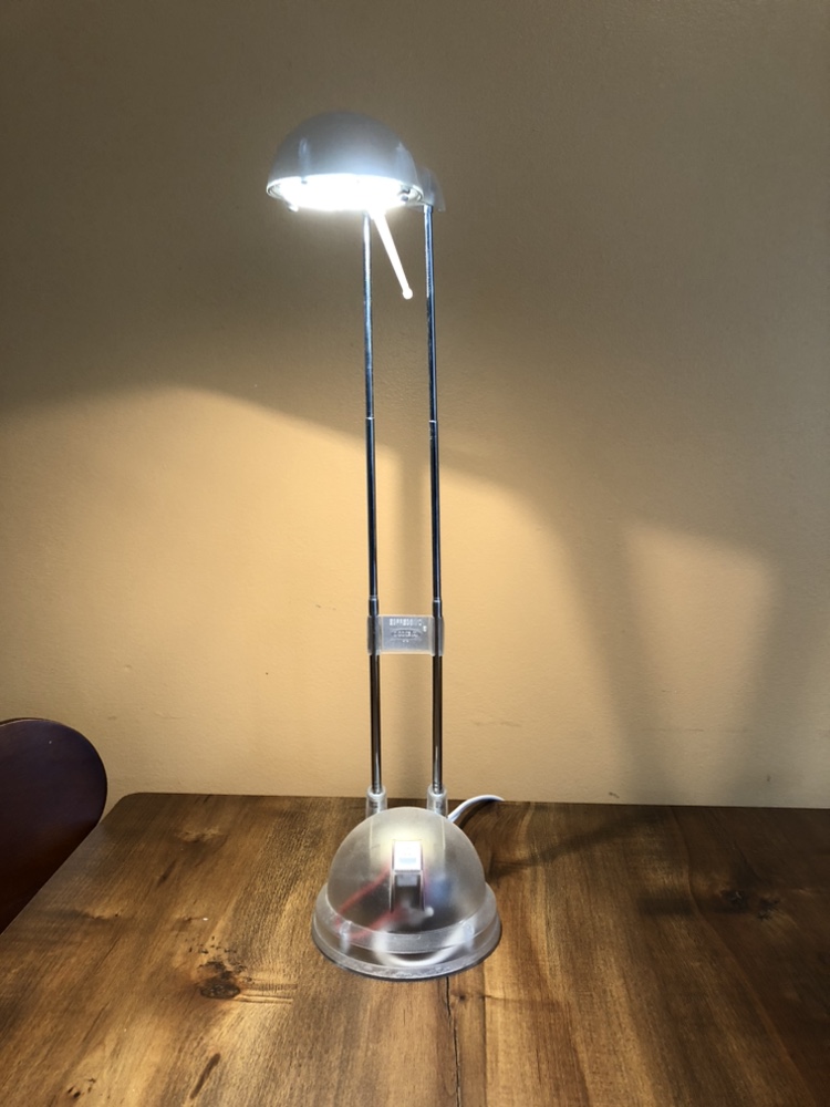 Extendable desk lamp - photo 2