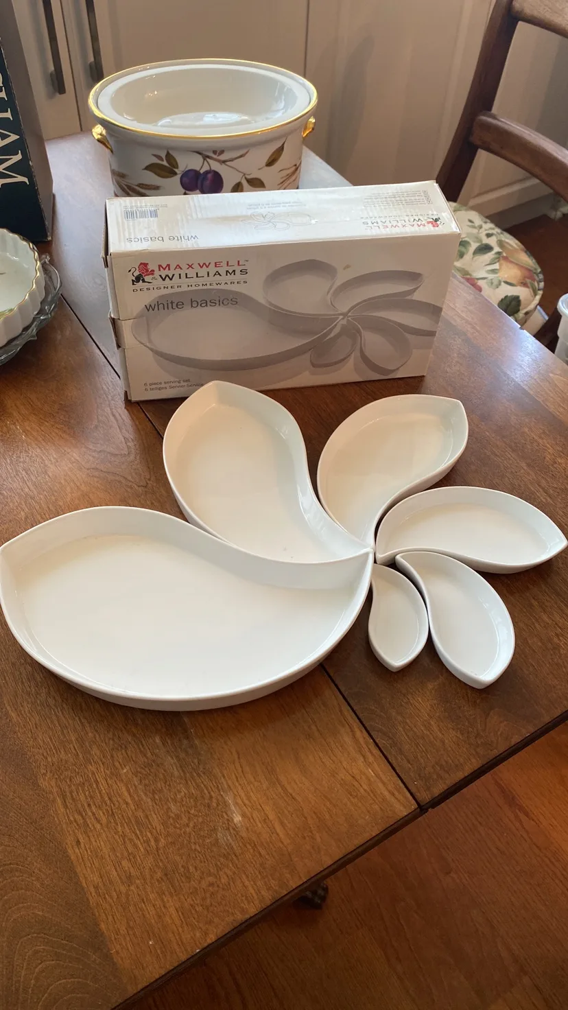 Royal Worcester Evesham Oven to Tableware Set thumbnail