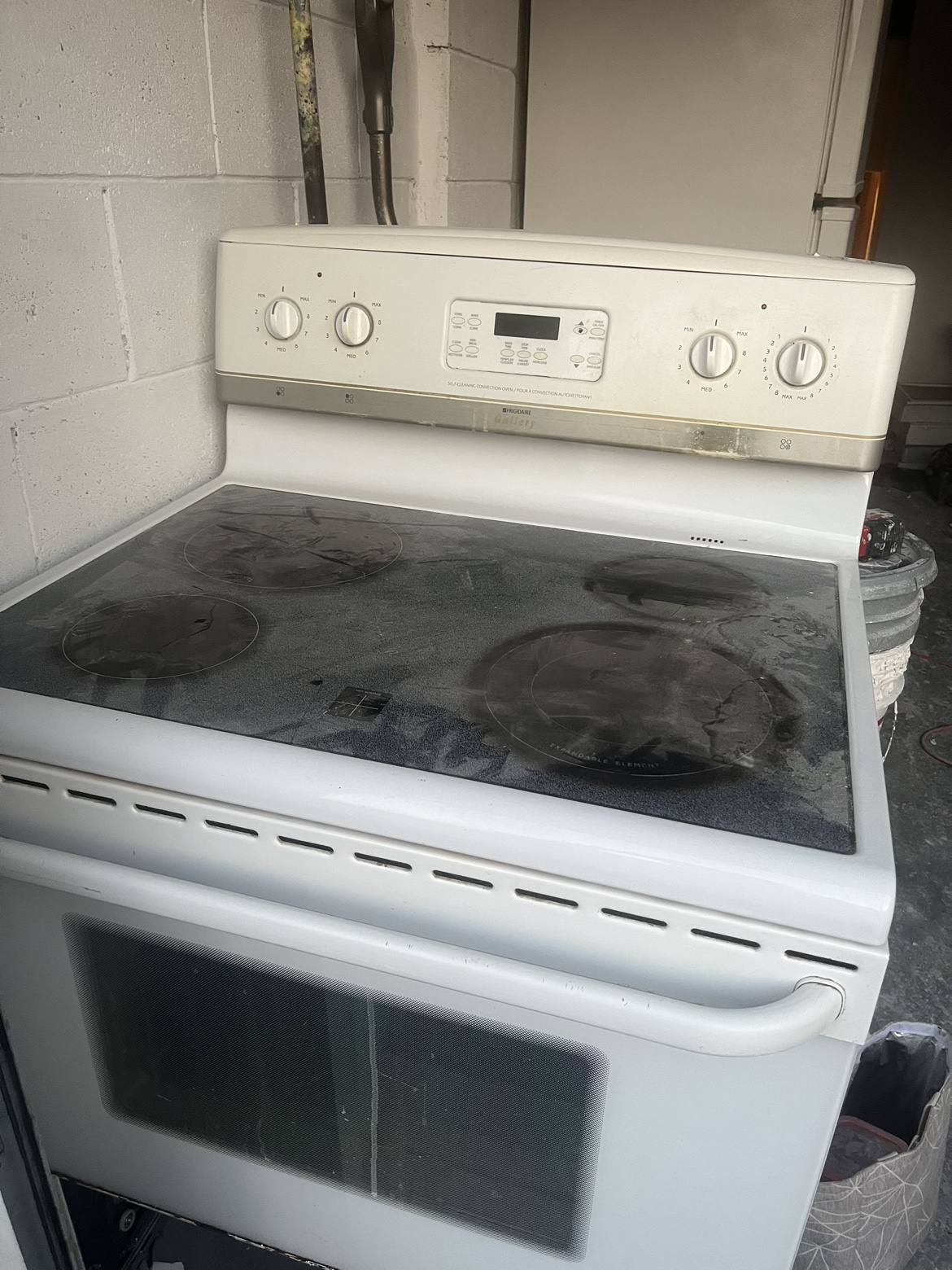 White electric Stove