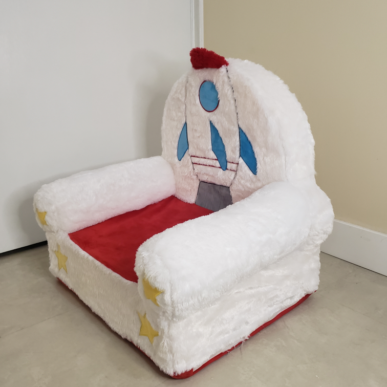 Amazon Basics Children's Plush Chair, Rocket - photo 2