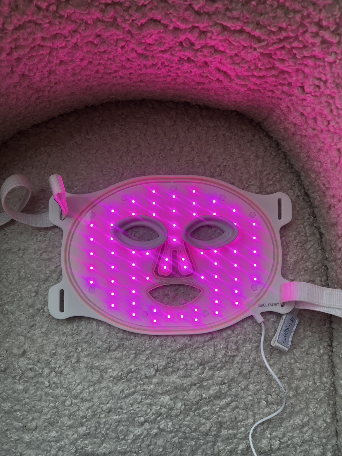 OmniLux Clear LED Light Therapy Mask - photo 2