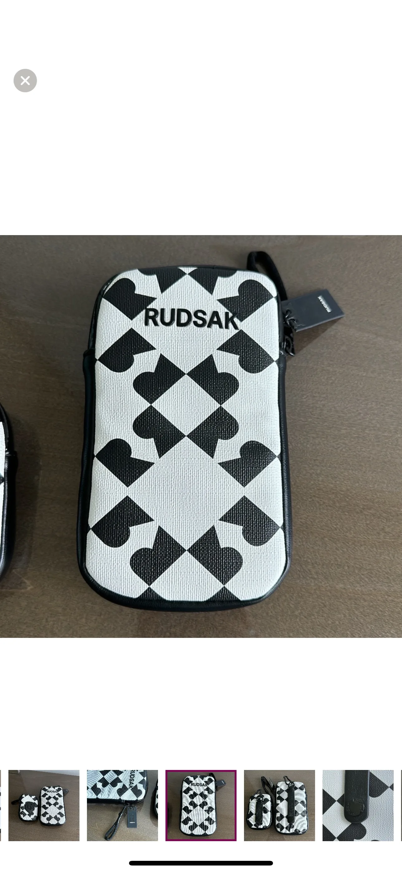 2 pieces RUDSAK hang phone bag and change bag image indicator(6)