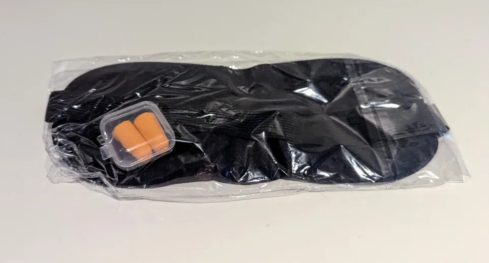 Sleep Mask and Earplugs #freecycle thumbnail