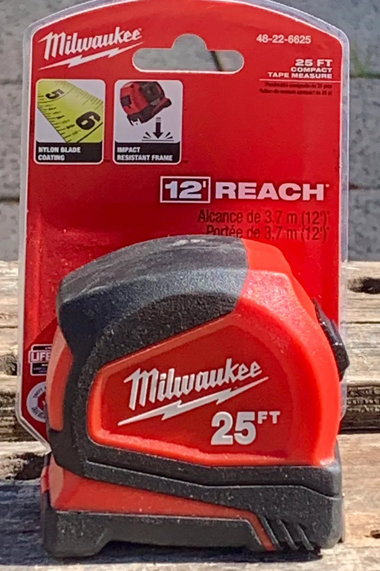 Brand New Milwaukee 25' Tape Measure