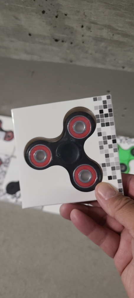 Fidget Spinners - photo 2