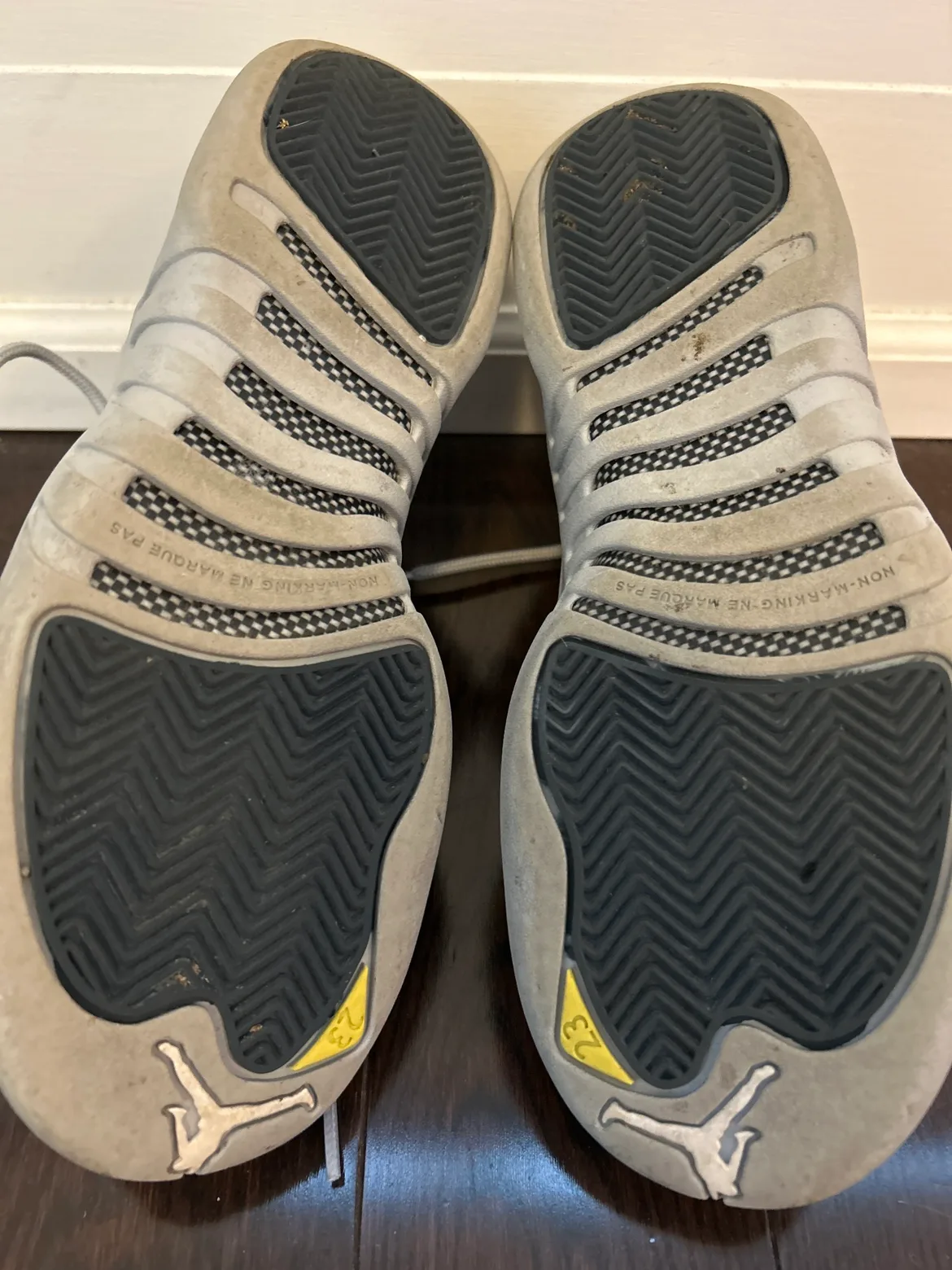 Air Jordan 23 running shoes image indicator(3)