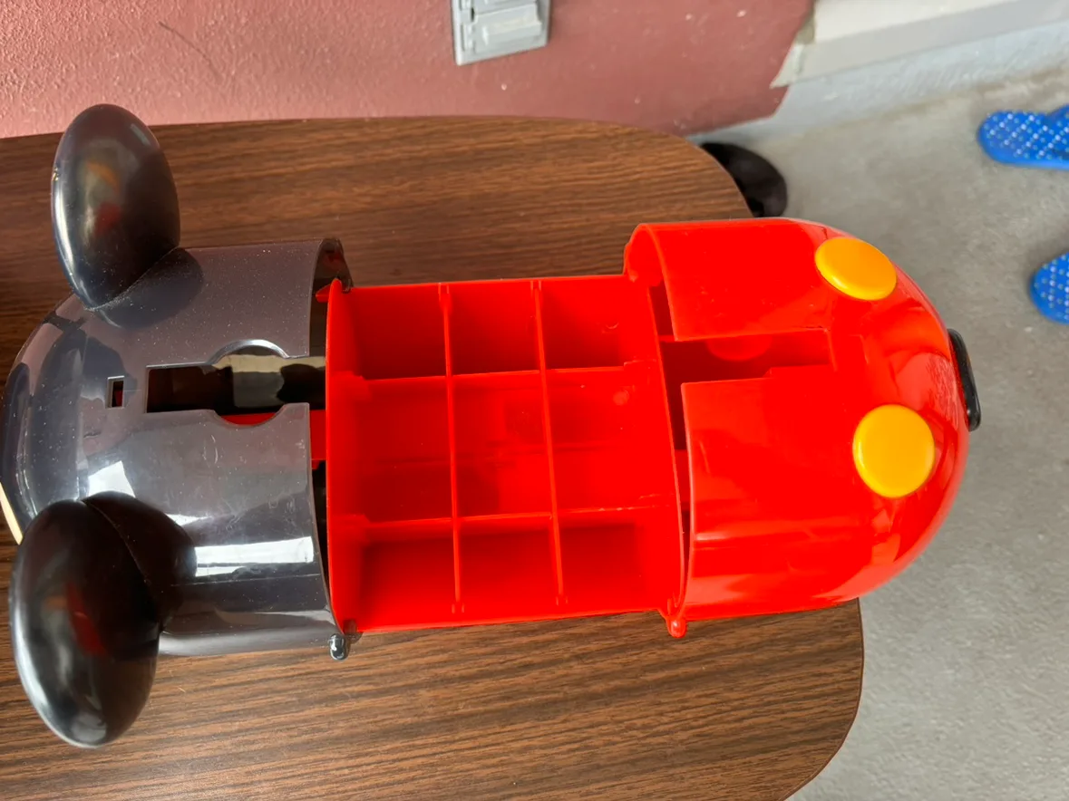 Mickey Mouse Coin Bank image indicator(5)