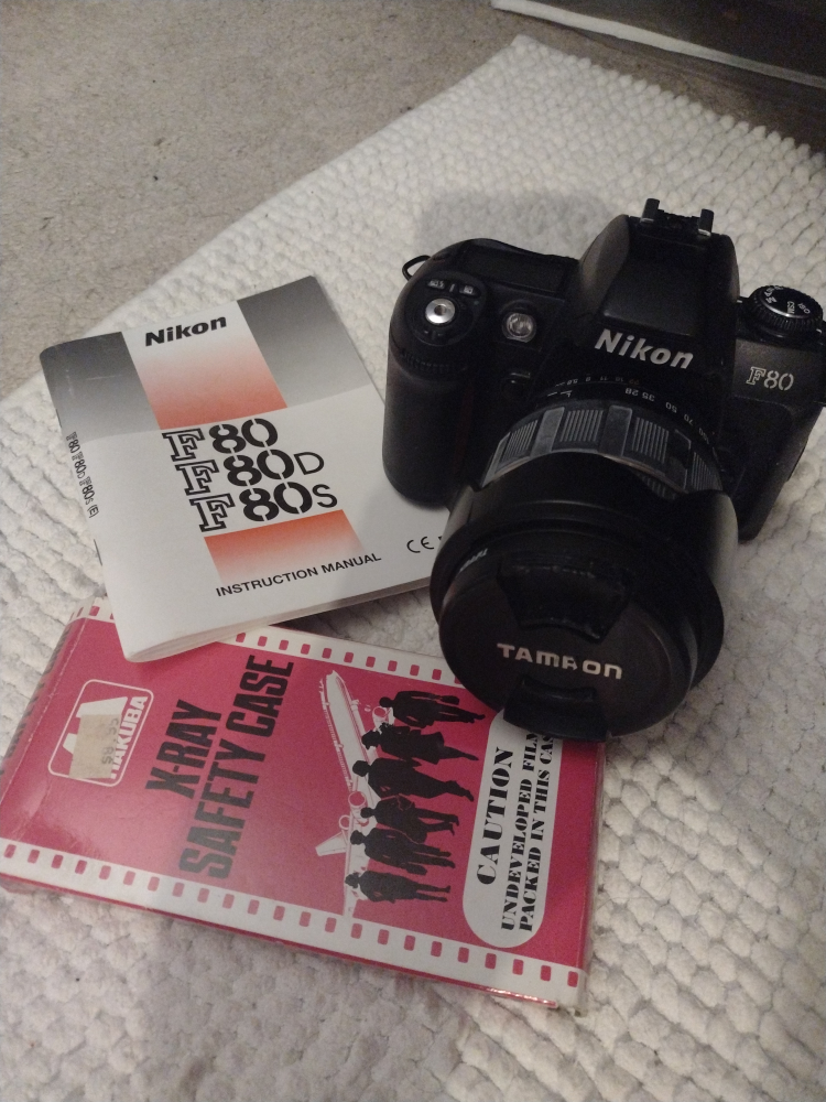 "🧡" Nikon F80D Film Camera with Tamron lens and x-ray case