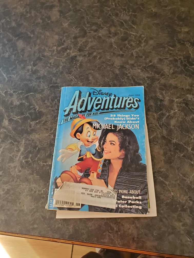 rare Disney Adventures Magazine - June 1993 thumbnail