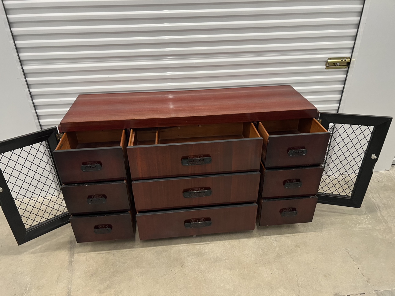 Mid-Century Modern Dresser - photo 5