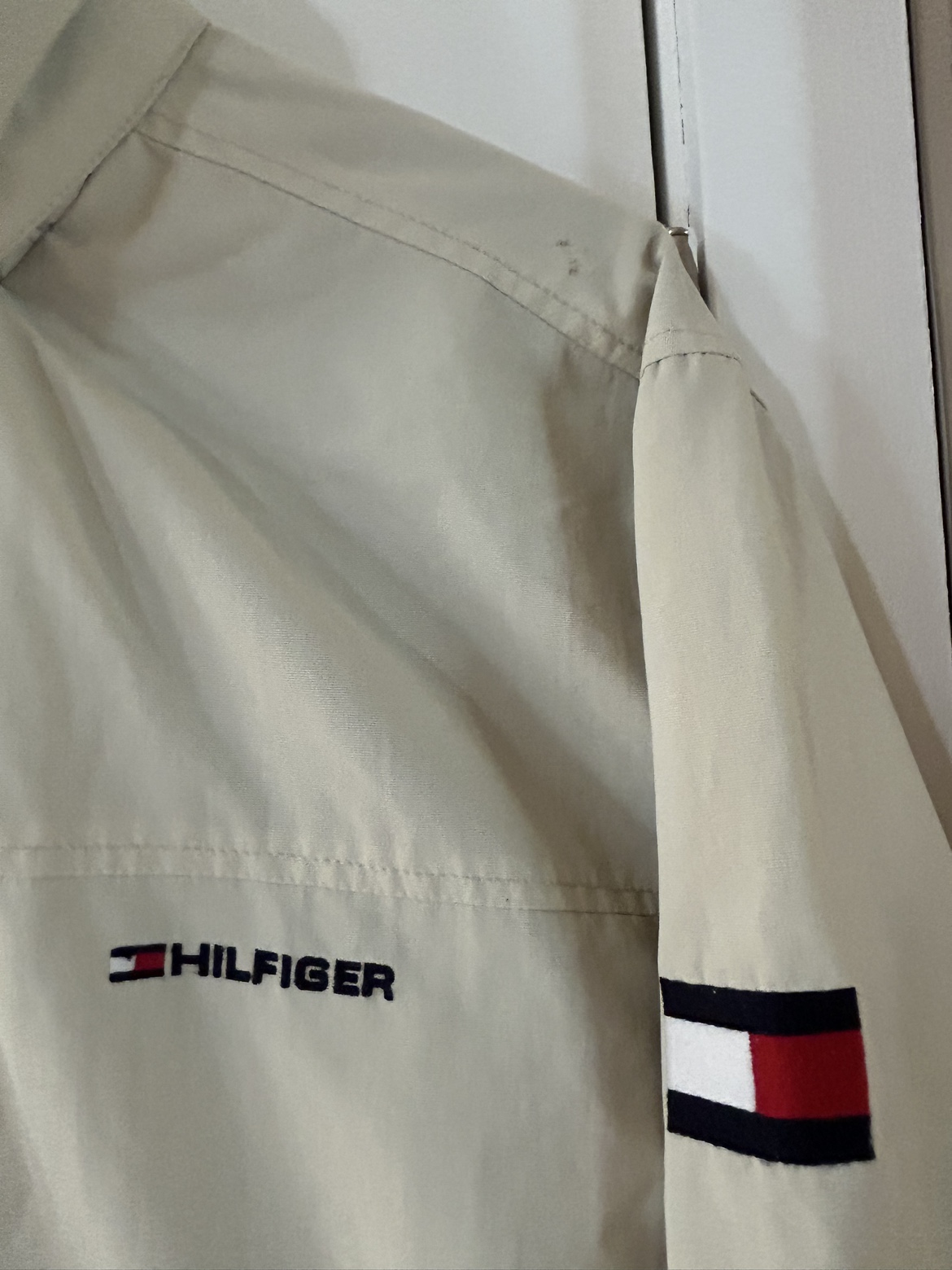 Tommy Hilfiger Lightweight Jacket - photo 2