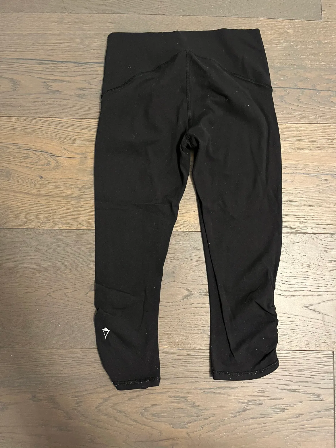 Ivivva by Lululemon girls crops sz 8 new/EUC $35ea image indicator(4)