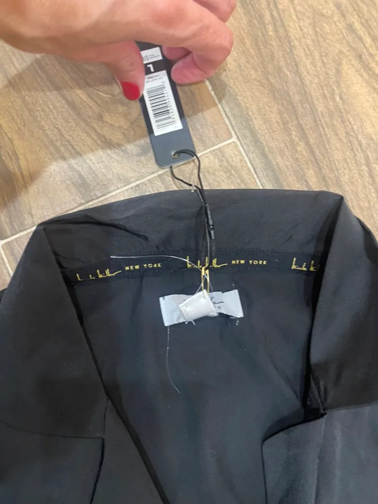 Nicole miller size large image indicator(2)