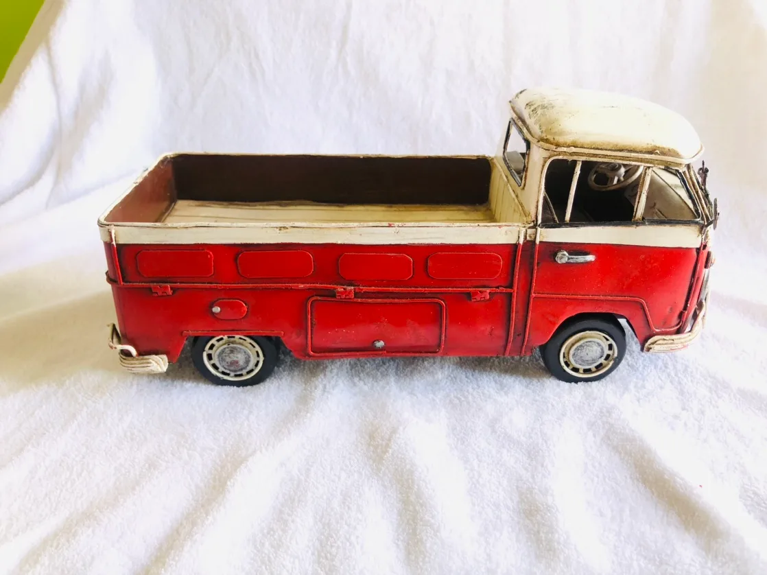 VOLKSWAGEN TOY PICKUP image indicator(7)