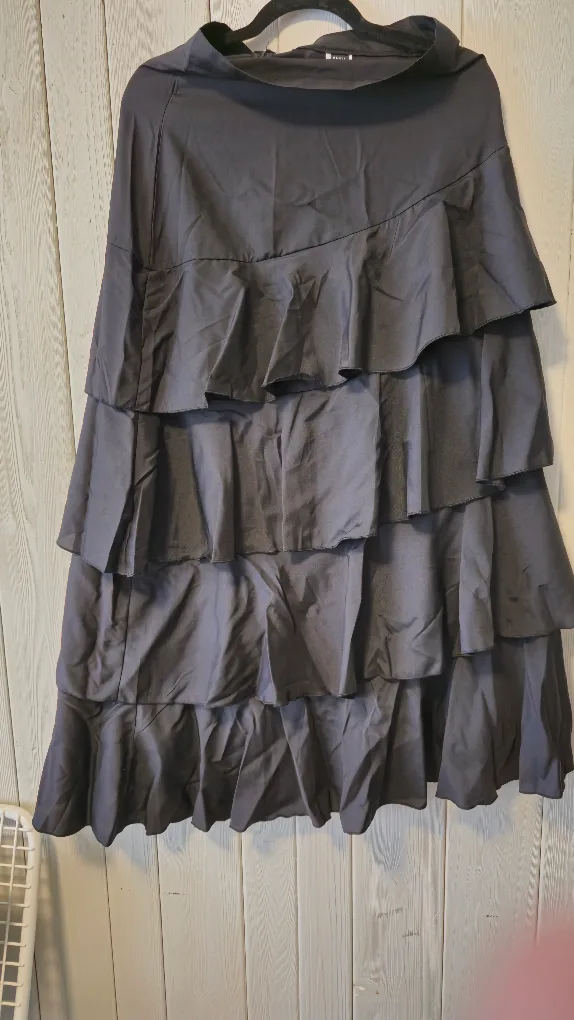 SHEIN Women's Ruffle Hem Skirt thumbnail