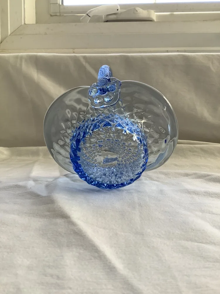 Pretty Vintage 6” Chalet Glass Basket. image indicator(3)