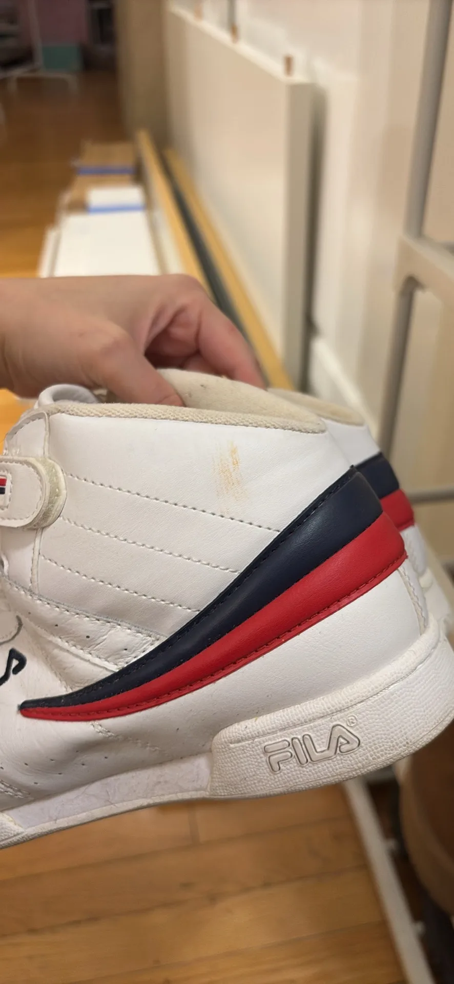 🤍7 Fila womens High-Top Sneakers image indicator(9)
