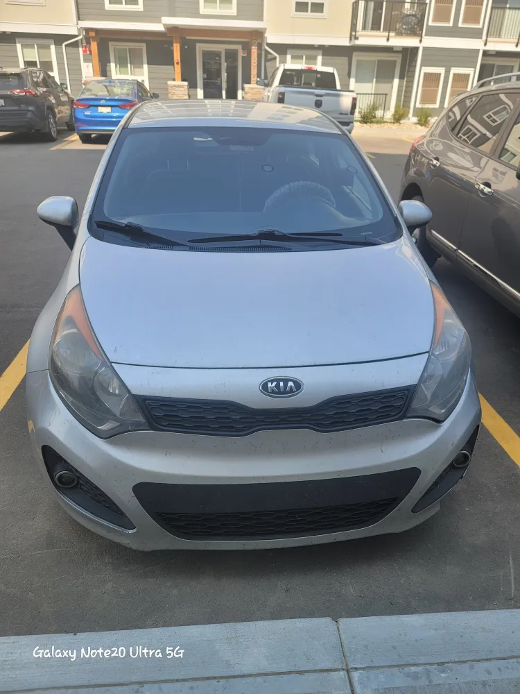 2012 Kia Rio image indicator(2)