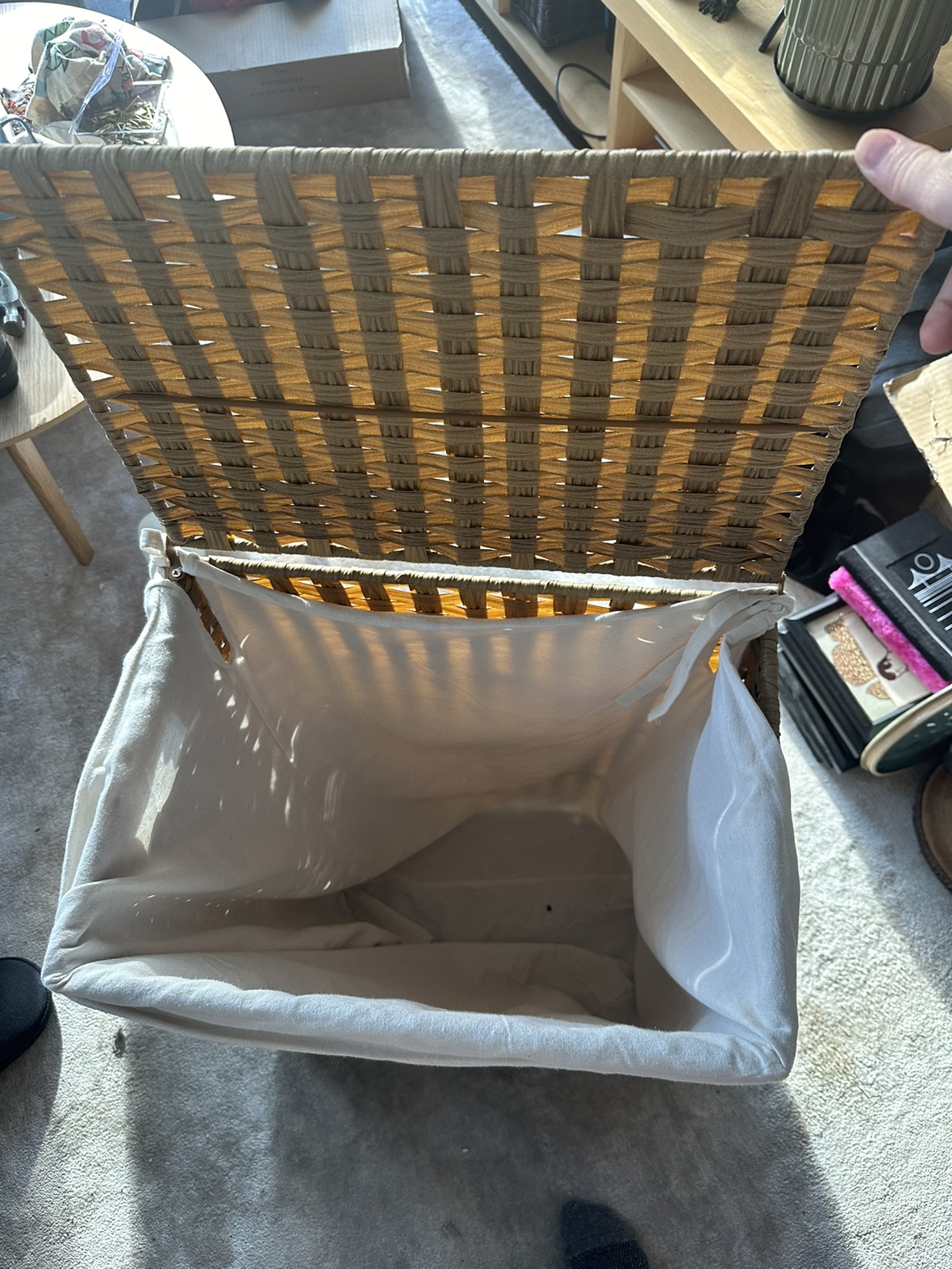 Wicker Laundry Basket - photo 2