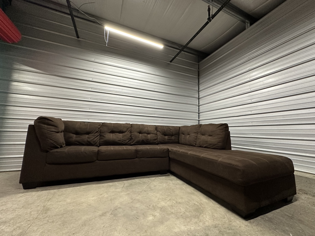 Sectional (FREE DELIVERY)