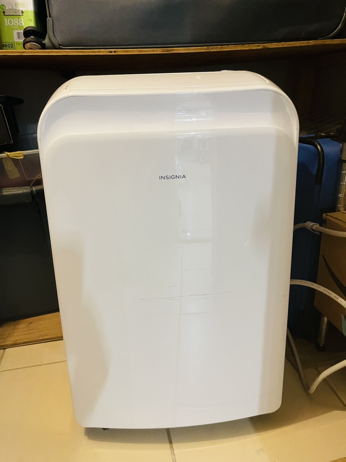 Insignia Portable Air Conditioner - photo 4