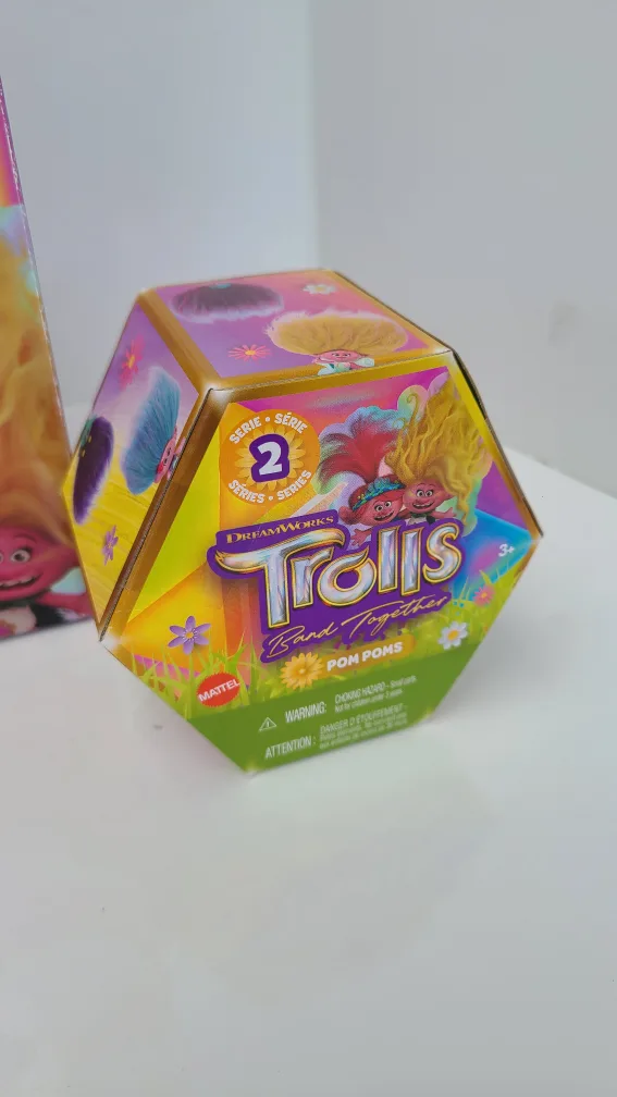 set of 3 Trolls DJ Party Mixer & Figure image indicator(5)