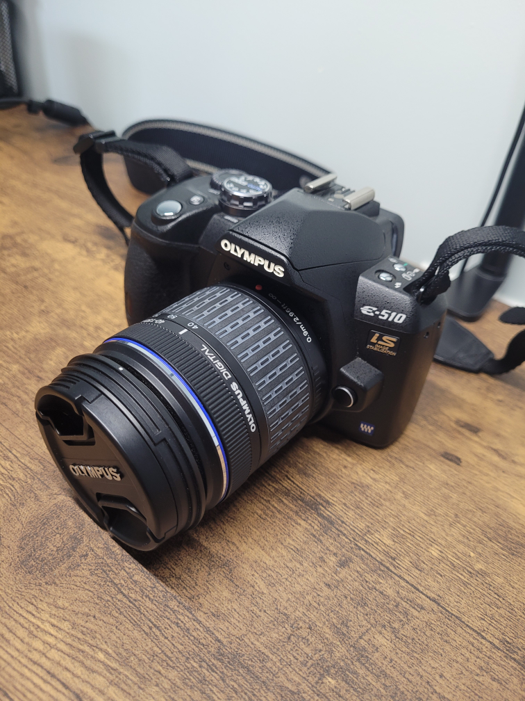 Olympus Evolt E510 Digital Camera - photo 2