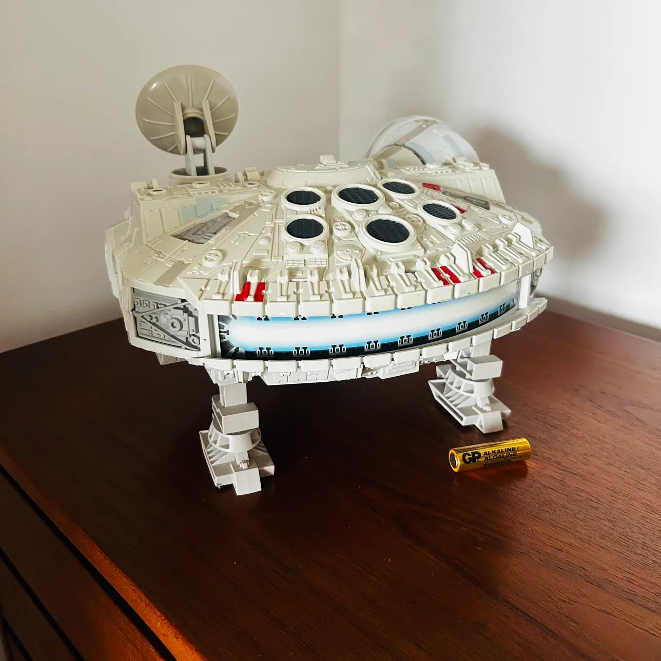 Vintage 2001 Star Wars Hasbro Millennium Falcon Collectible Toy image indicator(3)