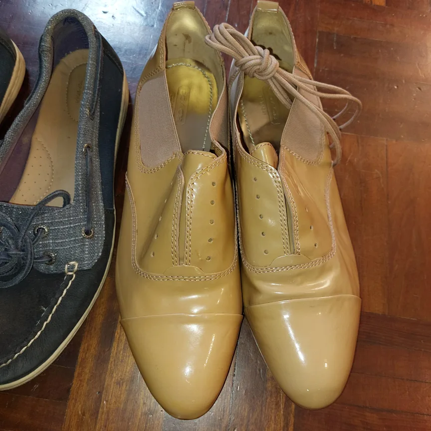 Size 11 Women's Co.ach Shoes New thumbnail