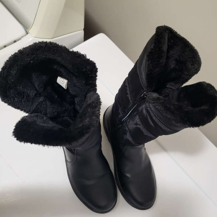 Black Winter snow and rain womens Boots - photo 2