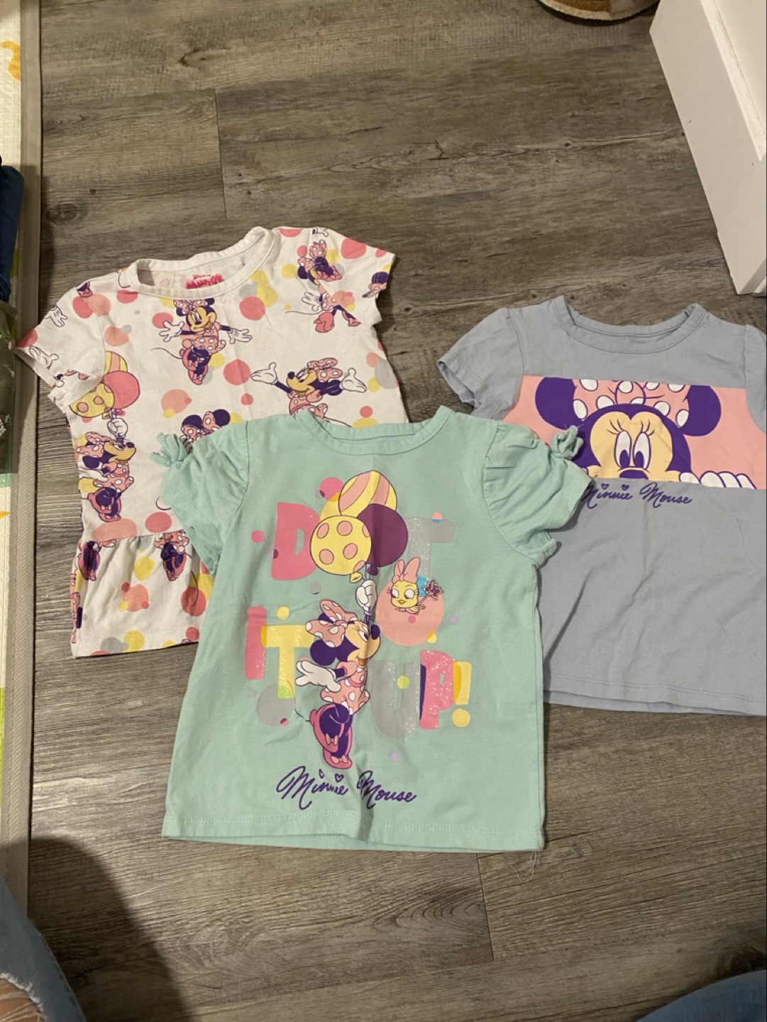 Minnie Mouse shirt lot - 3T