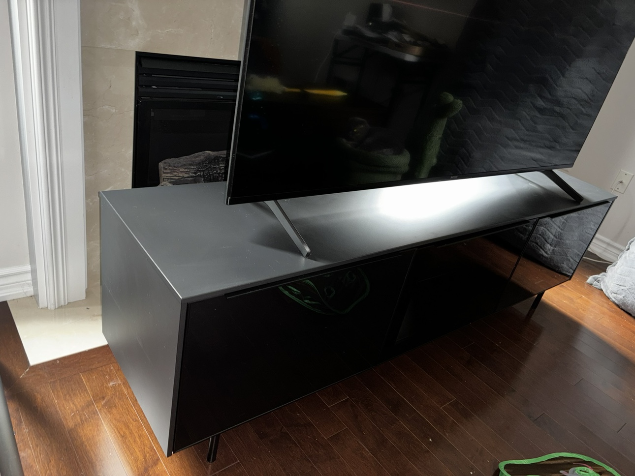 IKEA RANNÅS TV Unit - photo 4