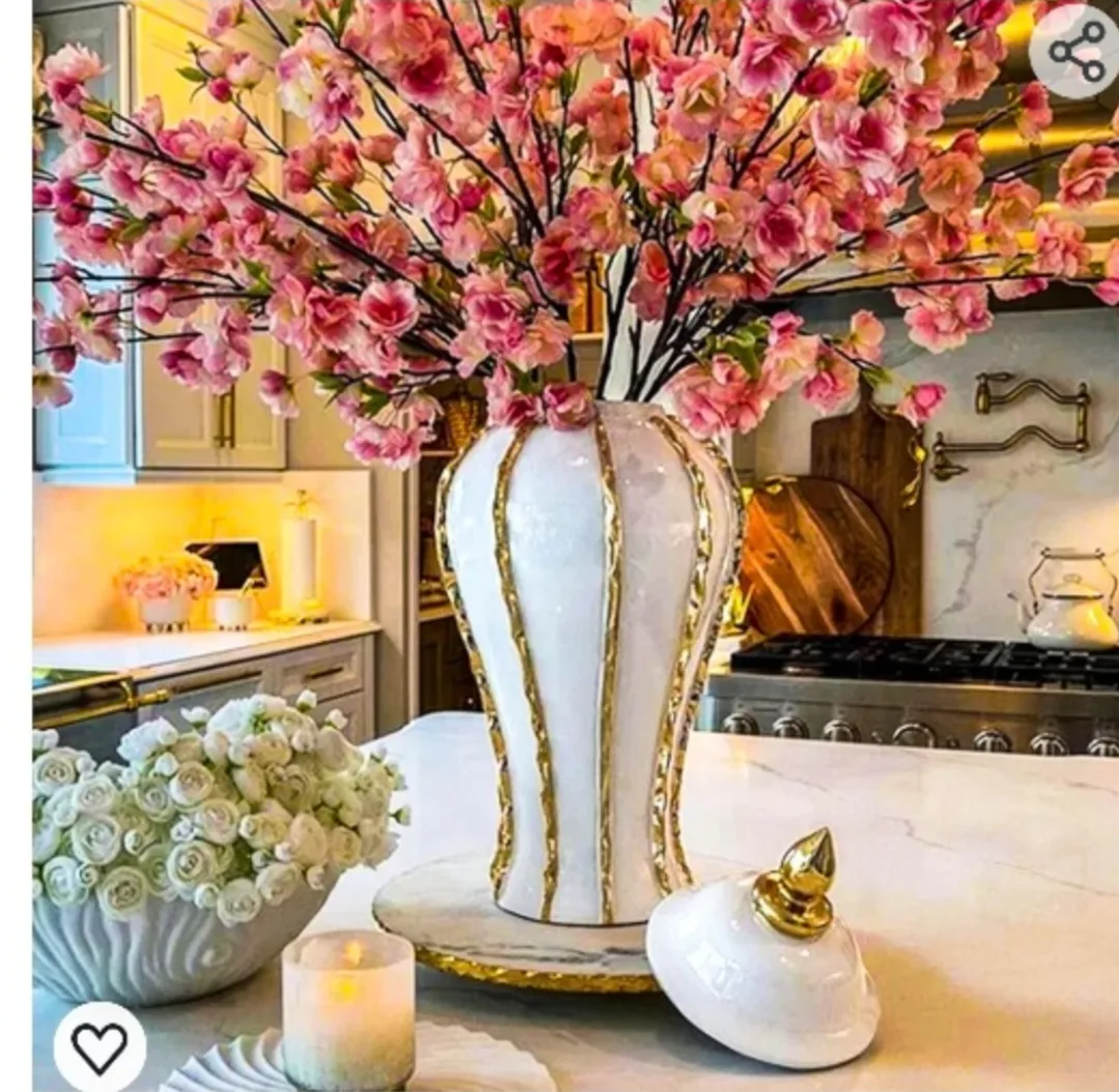 Brand new White and Gold luxury Ginger jar with lid image indicator(3)