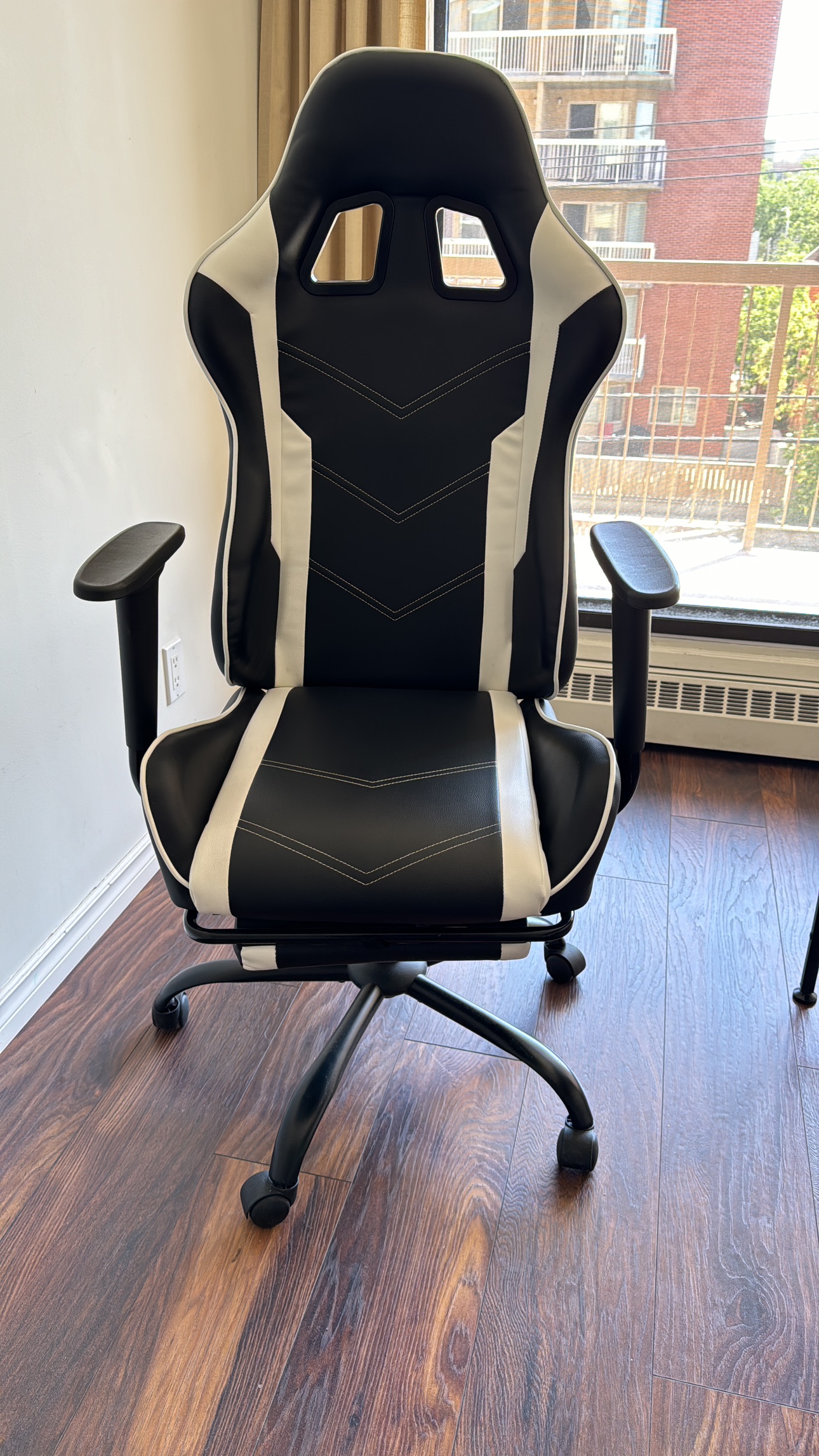 Gaming  - 12 Ave SW