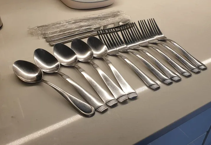 Stainless Steel Cutlery Set thumbnail