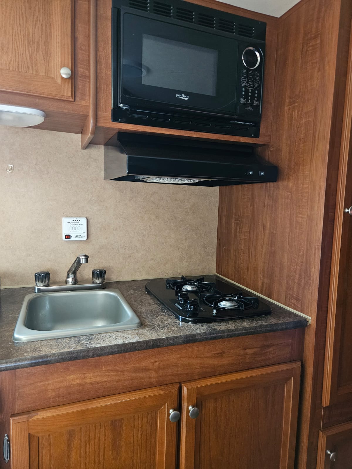 Jayco Swift SLX Travel Trailer - photo 3