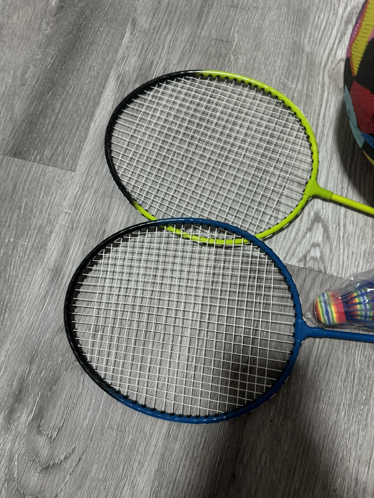Badminton Set with 2 Rackets and Shuttlecocks - photo 2