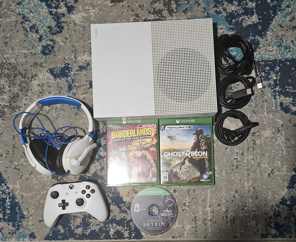 Xbox One S for sale $160***OBO thumbnail