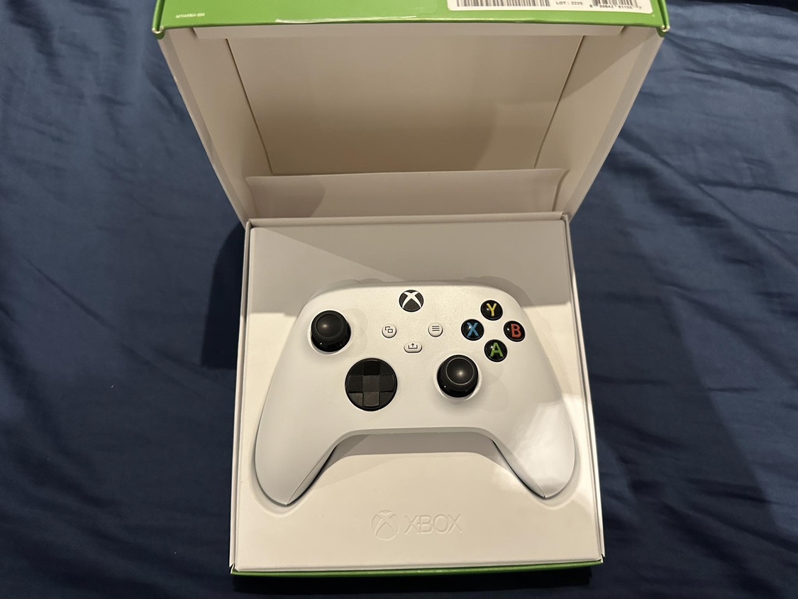 Xbox Wireless Controller - Robot White - photo 2