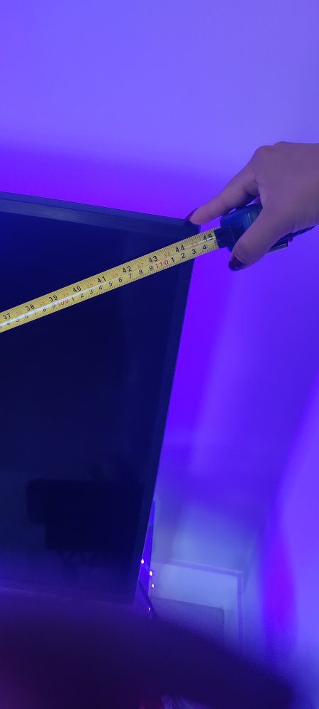 43 Inch Smart TV - photo 2