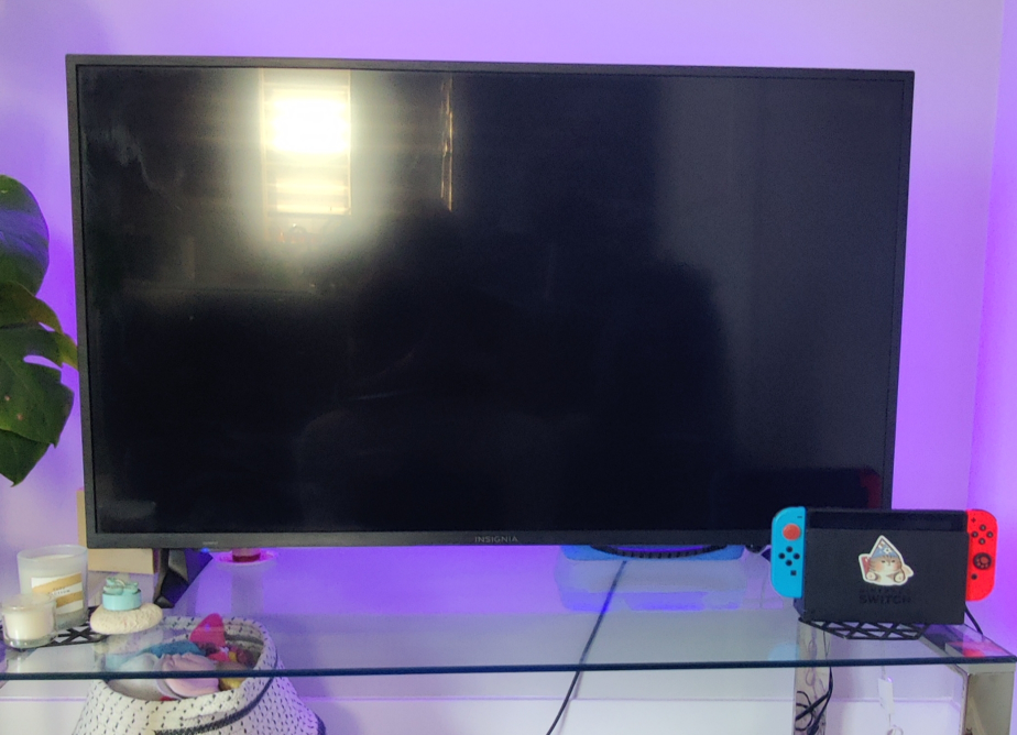 43 Inch Smart TV - photo 4