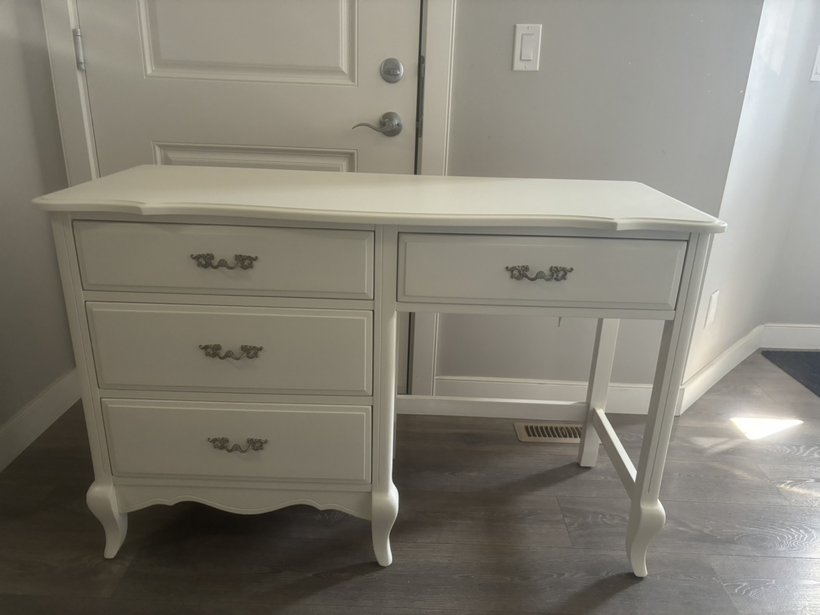 White Desk with Chair - photo 3